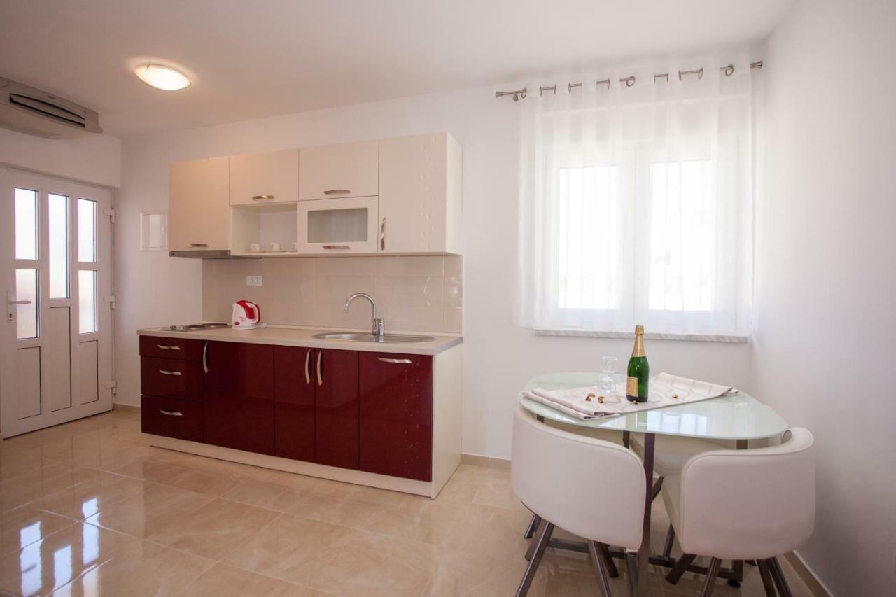 Apartments Mia 4&5 Baška Voda Kültér fotó