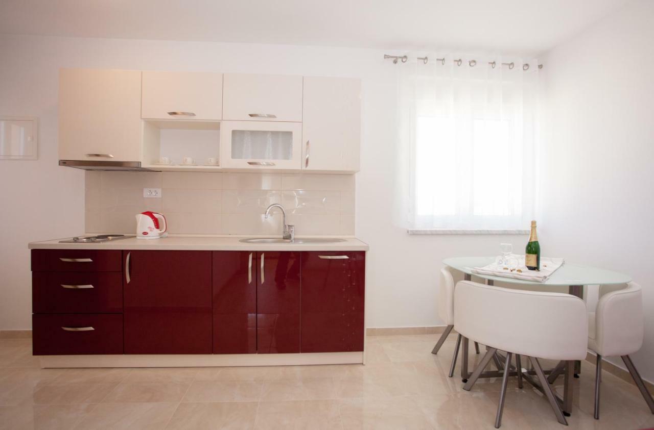 Apartments Mia 4&5 Baška Voda Kültér fotó