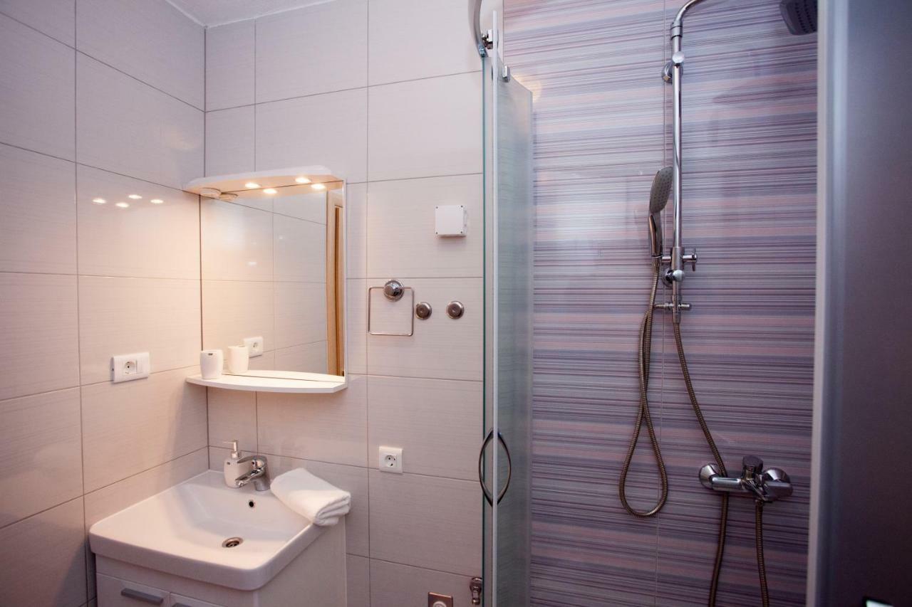 Apartments Mia 4&5 Baška Voda Kültér fotó