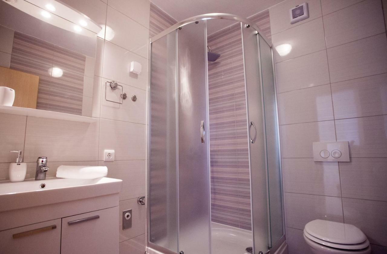 Apartments Mia 4&5 Baška Voda Kültér fotó